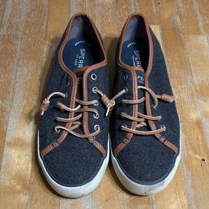 Women’s Sperry Topsider Gray wool slip on Sneakers